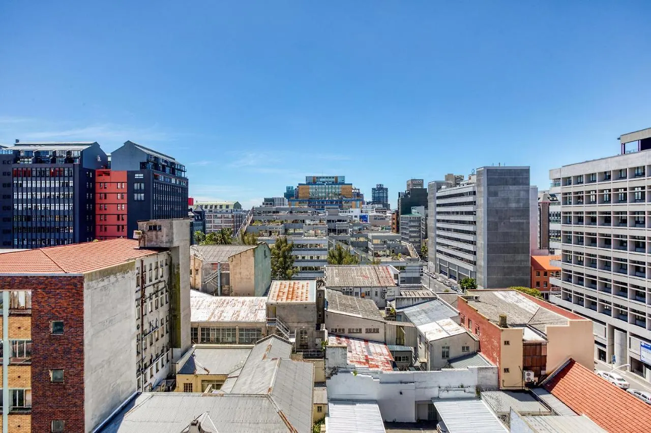 Backup-Powered Trendy City Balcony Apartment Kapstadt Südafrika
